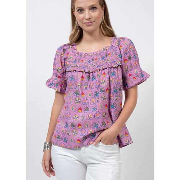 Ivy Jane Women’s Small Pink Floral Smocked Top - Picture 2 of 6